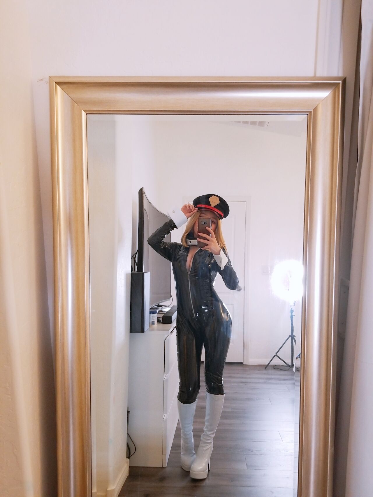 Rinnie Riot - Camie Rinnie Riot - Camie