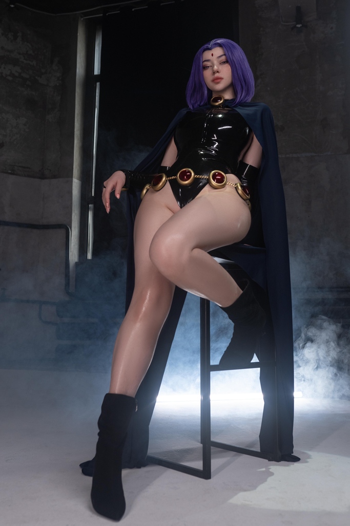 Alina Becker – Raven 3 Alina Becker – Raven 3