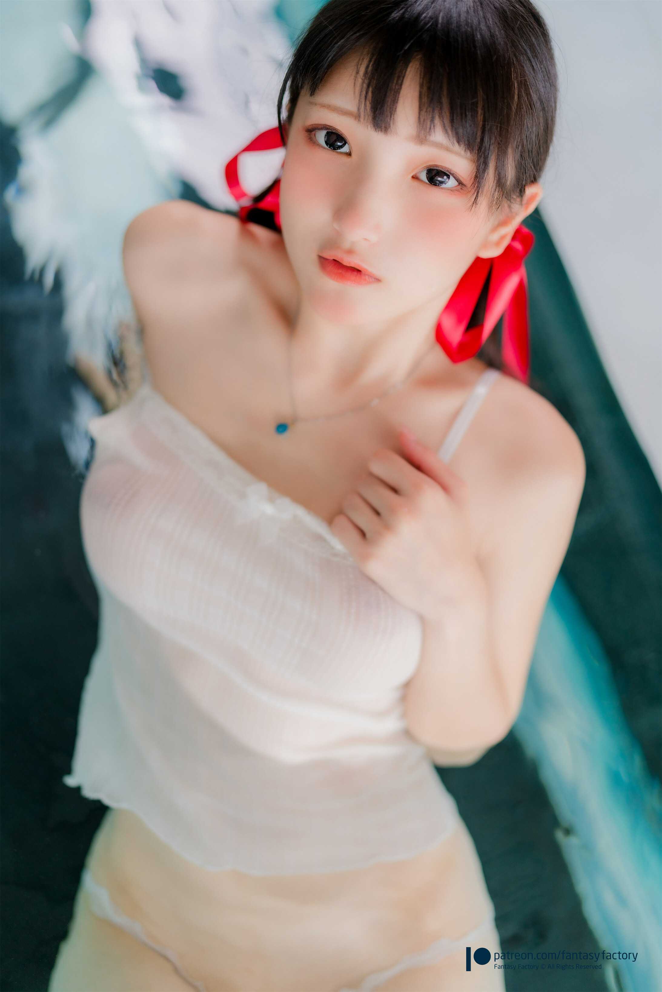 Komachi Red ribbon in water Komachi Red ribbon in water
