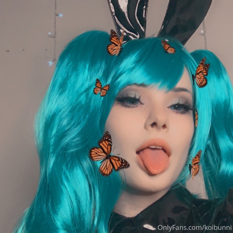 Bunni Lynn - Cyber Miku Bunni Lynn - Cyber Miku