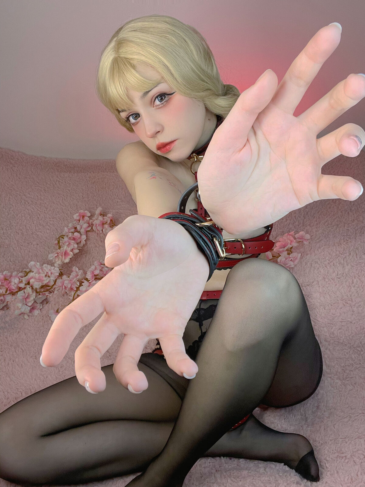 Coser@Tenletters - Little Red Riding Hood & Big Bad Wolf (48P) Coser@Tenletters - Little Red Riding Hood & Big Bad Wolf (48P)