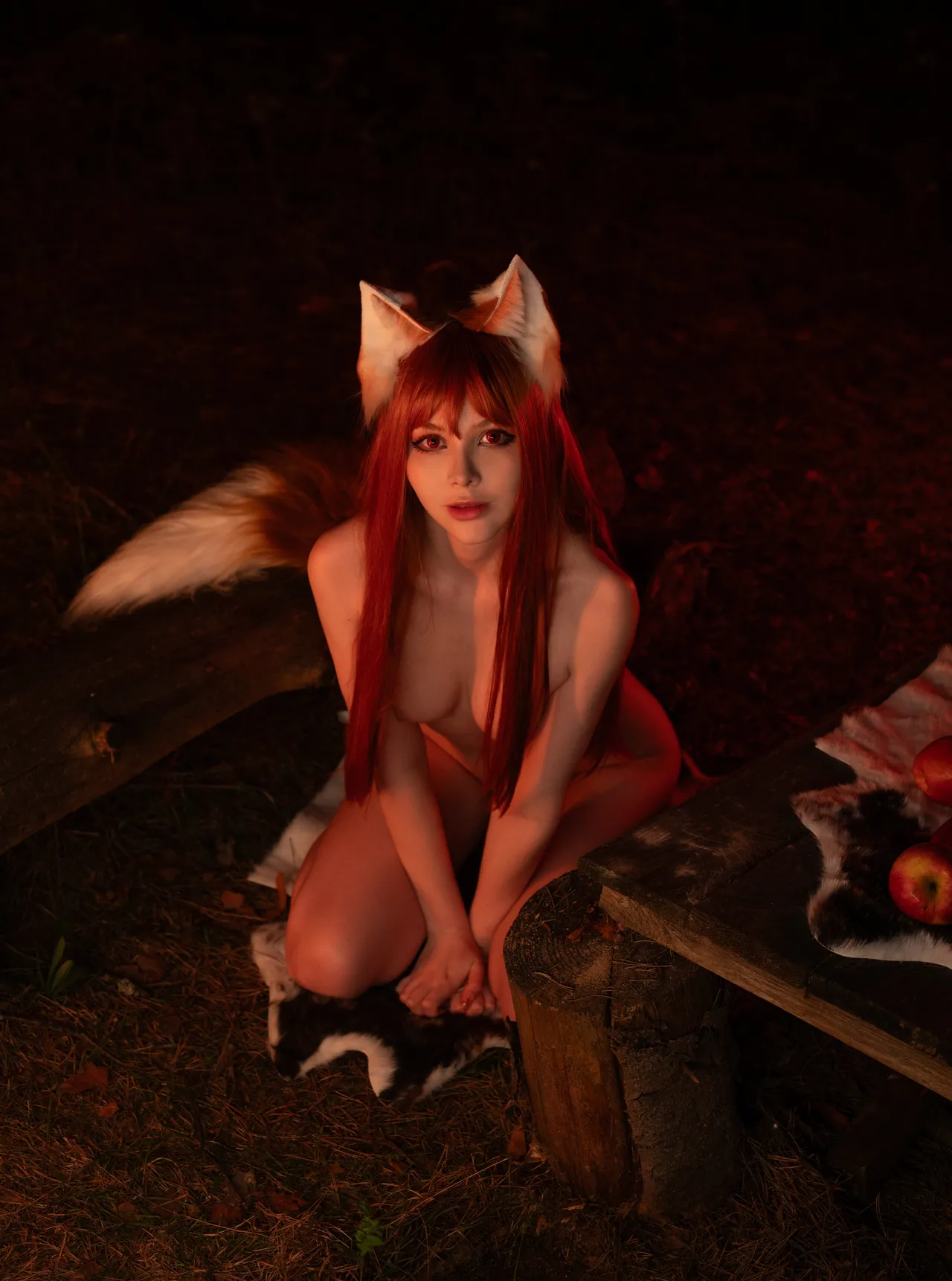 Tsuki Desu- Holo at night Tsuki Desu- Holo at night