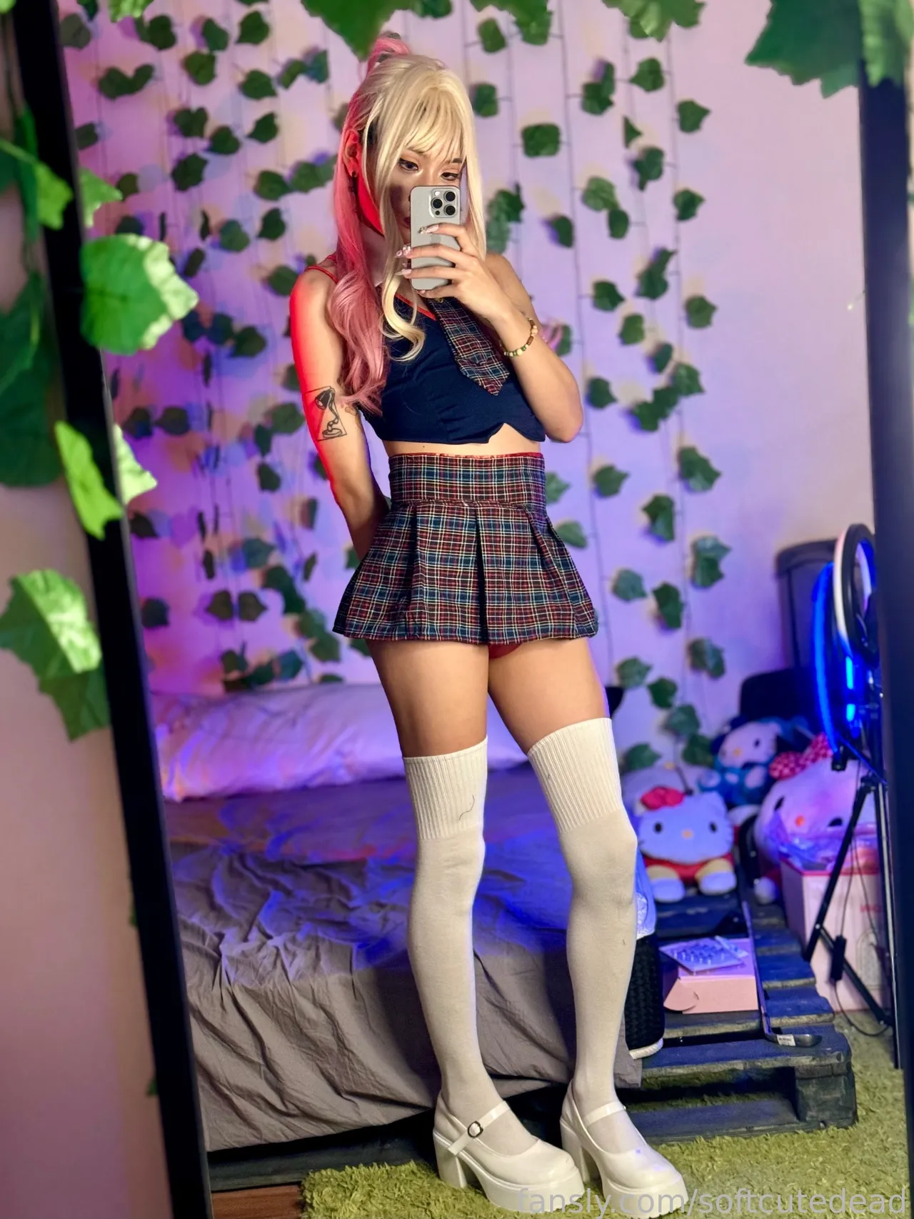 Soft Cute Dead - Marin Soft Cute Dead - Marin