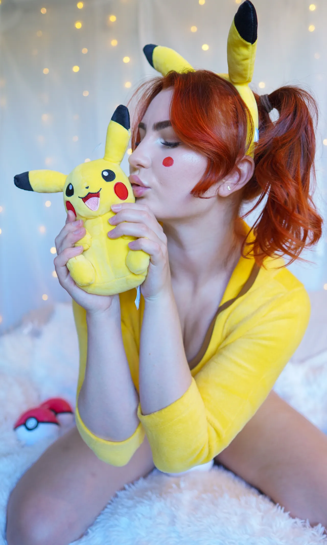 Sacred XO - Pikachu Sacred XO - Pikachu