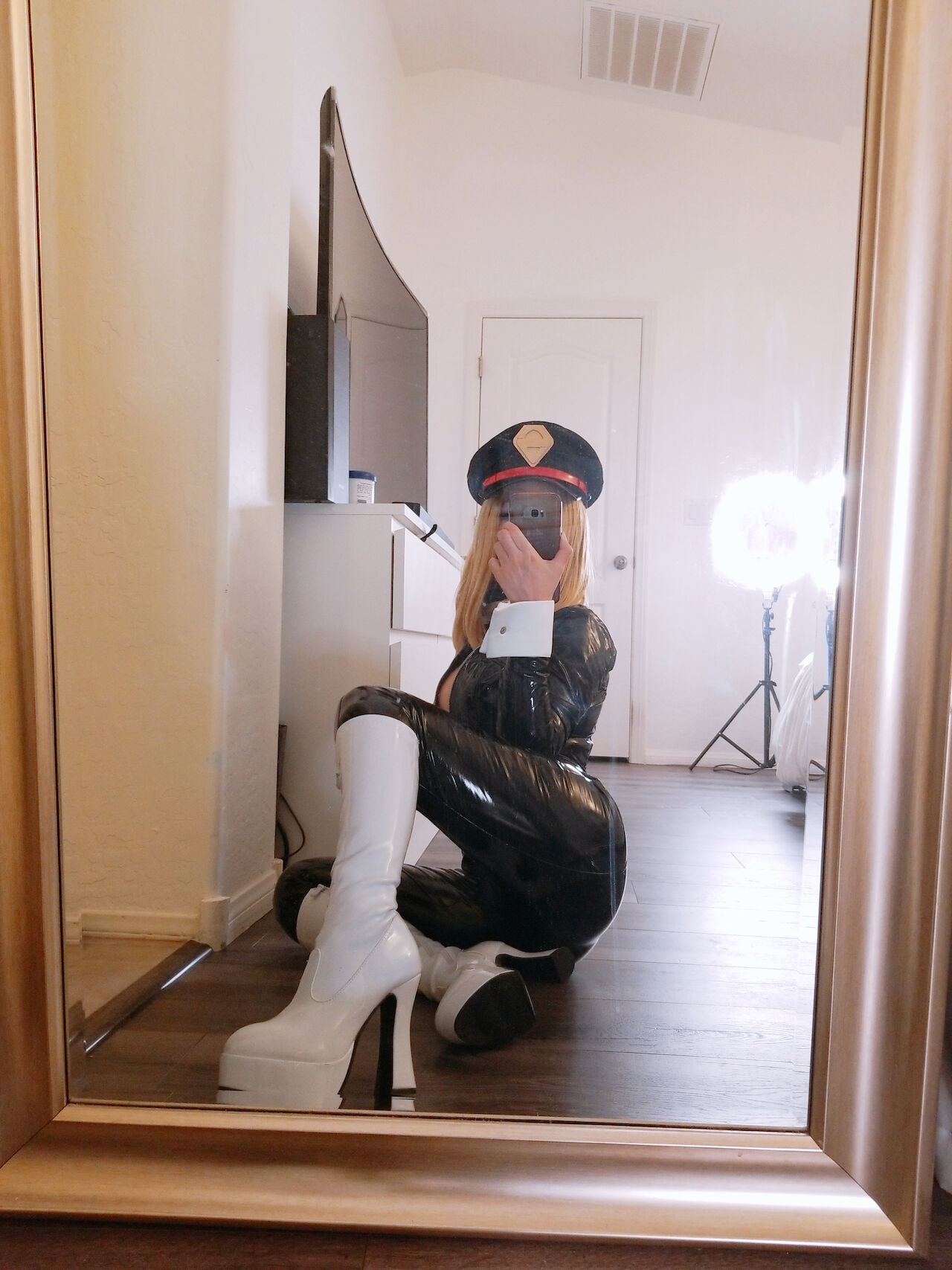 Rinnie Riot - Camie Rinnie Riot - Camie