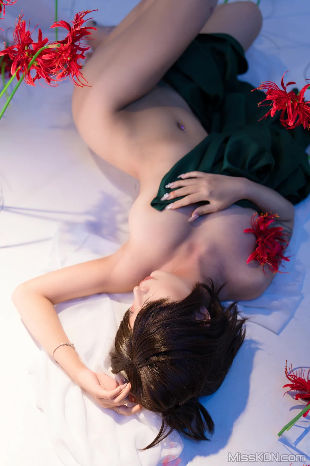 Coser@UmekoJ: Hange (86 photos) Coser@UmekoJ: Hange (86 photos)