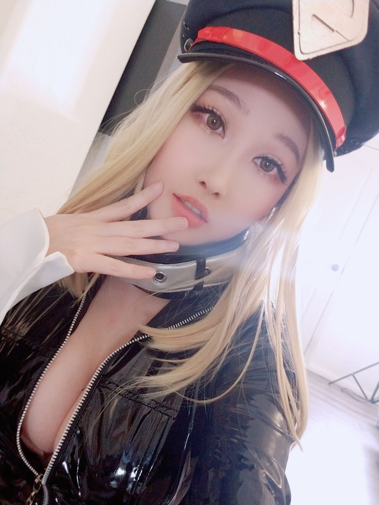 Rinnie Riot - Camie Rinnie Riot - Camie