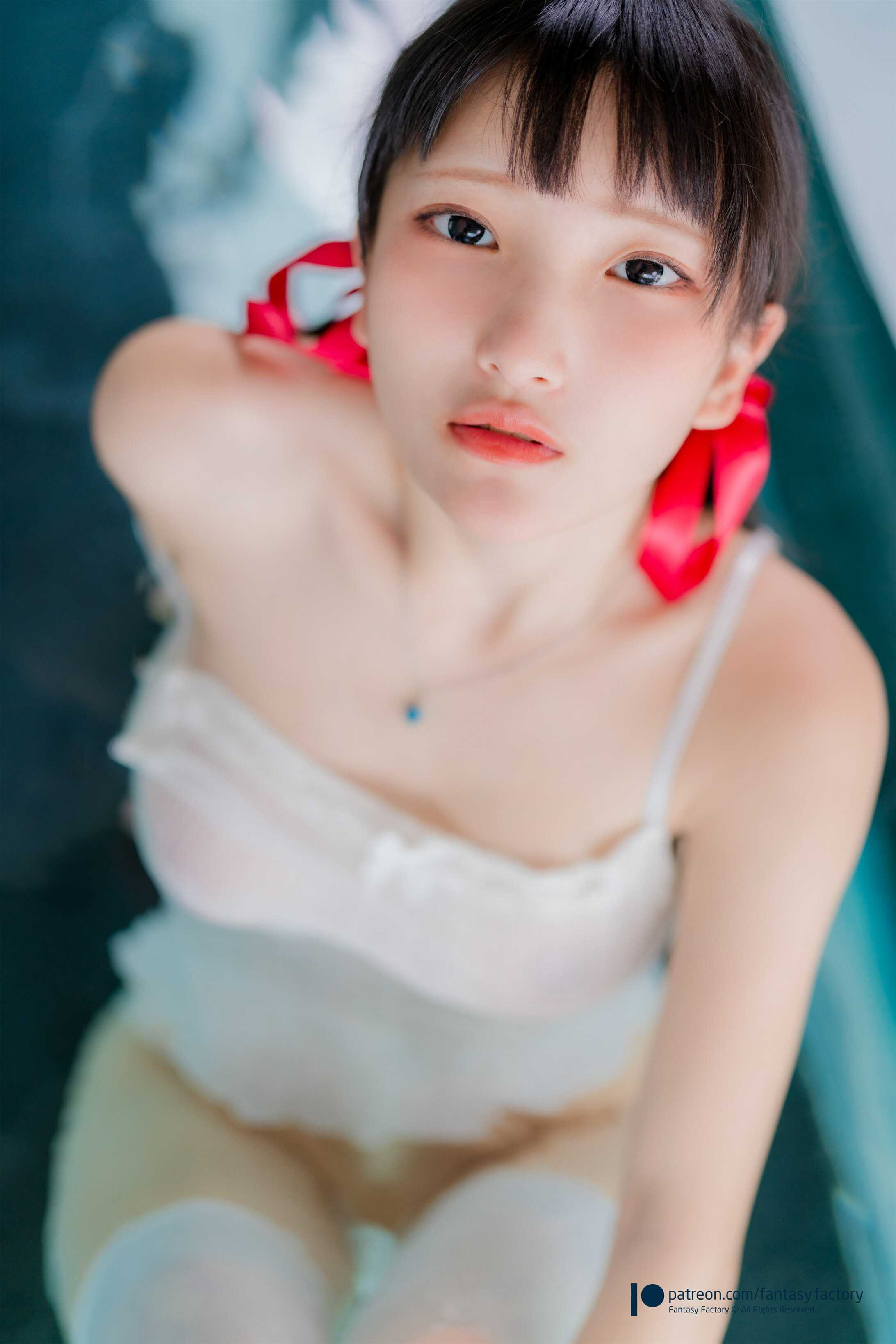 Komachi Red ribbon in water Komachi Red ribbon in water