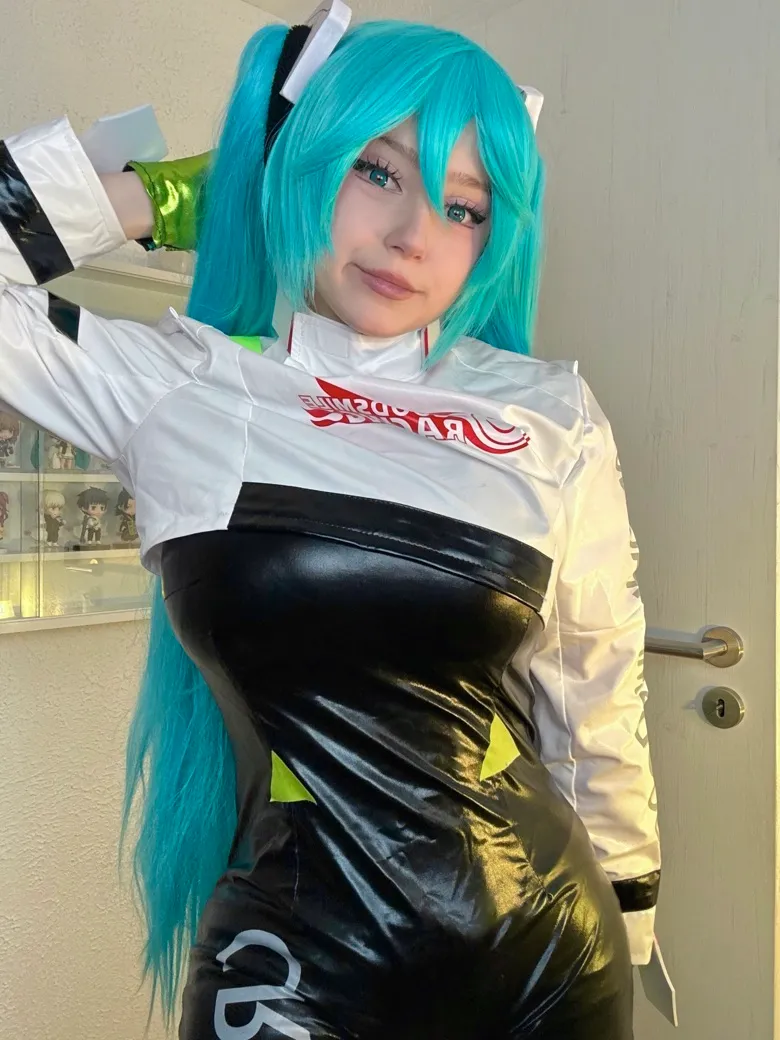 Upminaa - Racing Miku Upminaa - Racing Miku