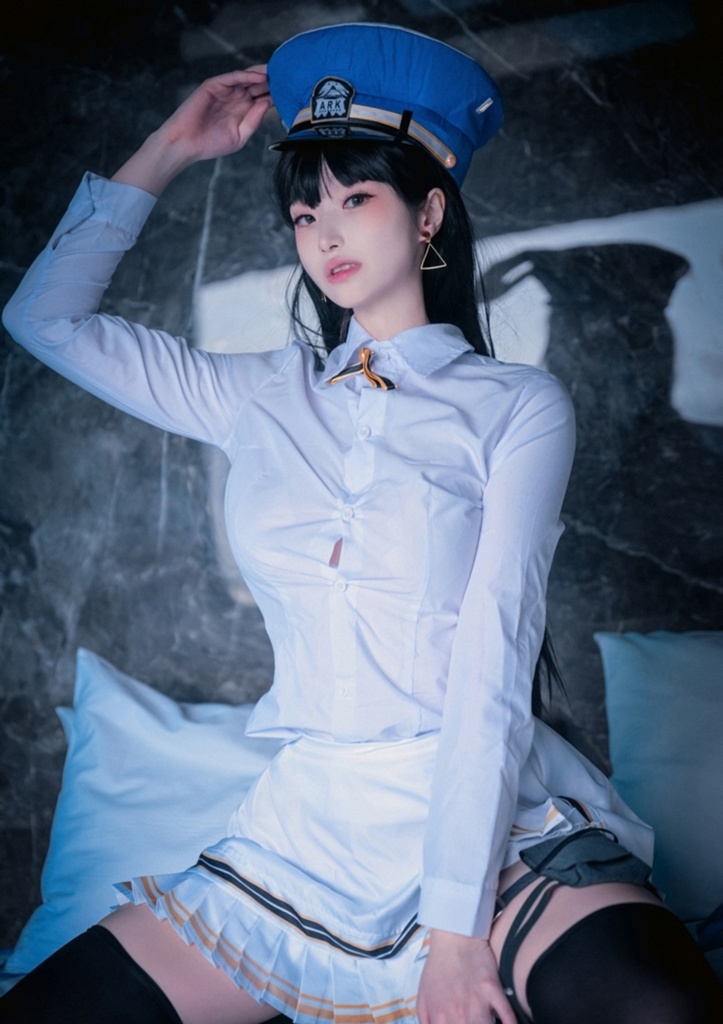Bambi 밤비 – Diesel (NIKKE) Bambi 밤비 – Diesel (NIKKE)
