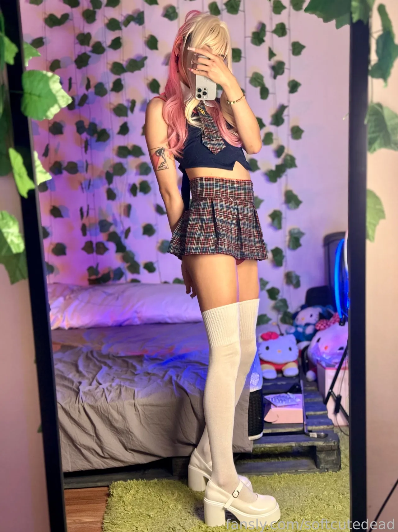 Soft Cute Dead - Marin Soft Cute Dead - Marin