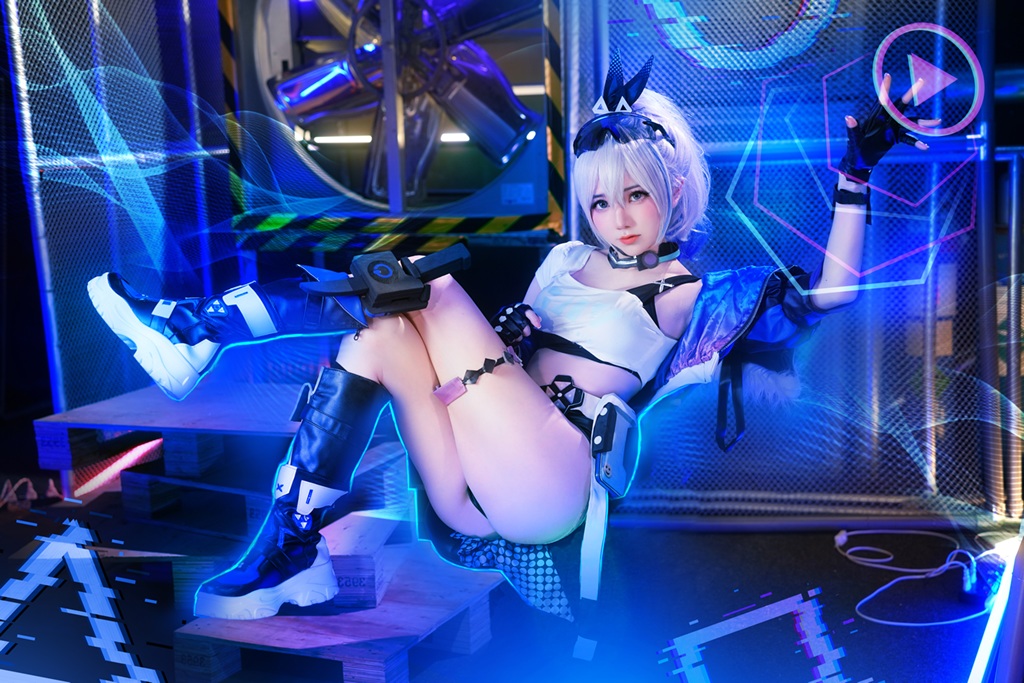 Sally Dorasnow – Silver Wolf (Honkai: Star Rail) Sally Dorasnow – Silver Wolf (Honkai: Star Rail)