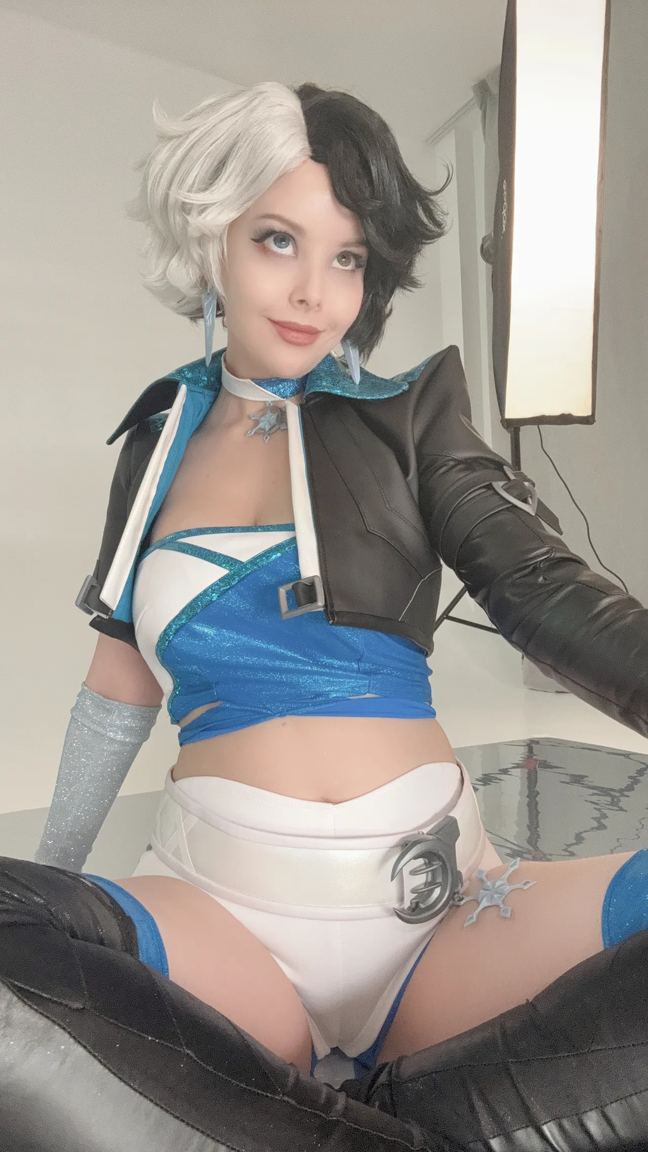 Helly Valentine - Luna Snow selfie Helly Valentine - Luna Snow selfie