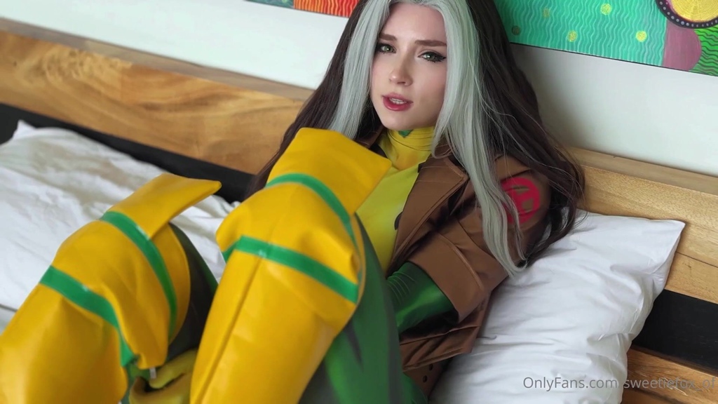 Sweetie Fox – Rogue Sweetie Fox – Rogue