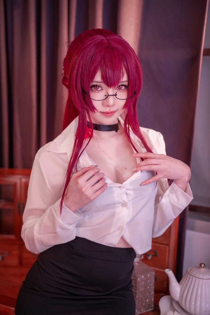 Sally Dorasnow – Kafka Office Lady (Honkai: Star Rail) Sally Dorasnow – Kafka Office Lady (Honkai: Star Rail)