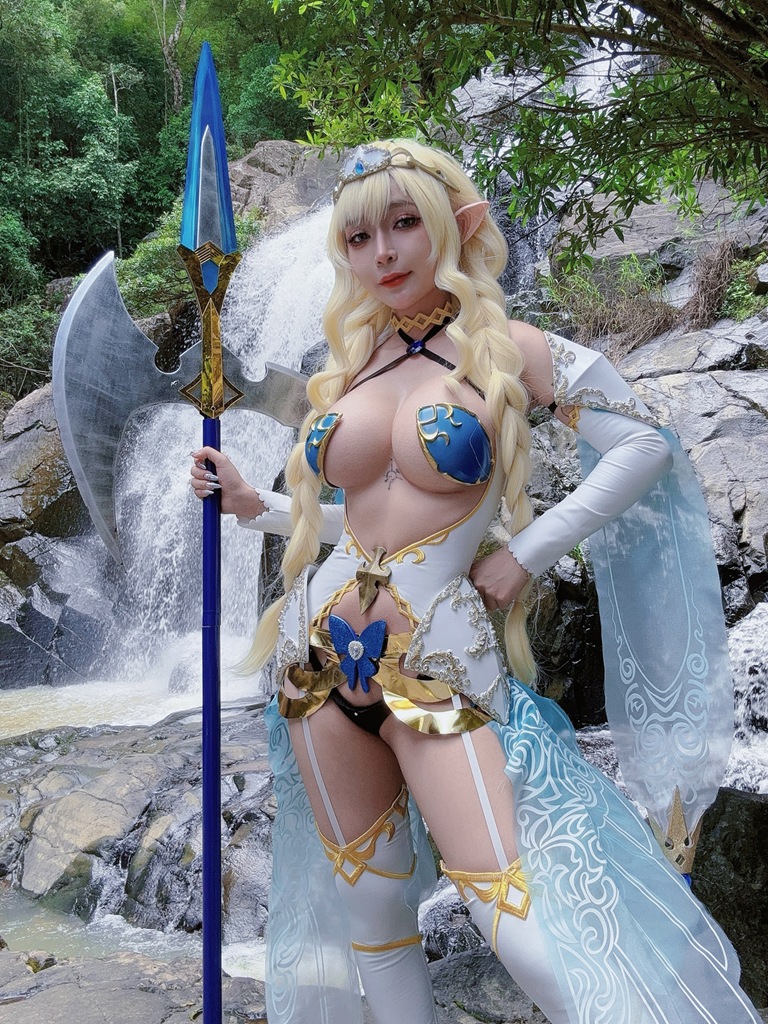 Umeko J – Lincia (Elf Mura) Umeko J – Lincia (Elf Mura)