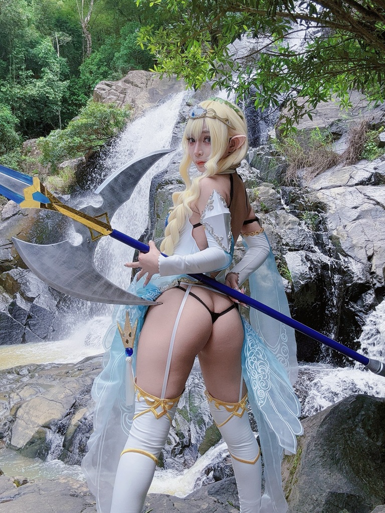 Umeko J – Lincia (Elf Mura) Umeko J – Lincia (Elf Mura)