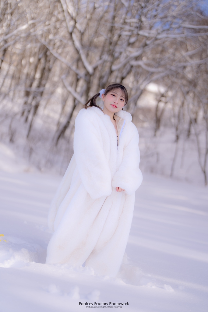 Fantasy Factory 小丁 – Snow Rabbit Fantasy Factory 小丁 – Snow Rabbit