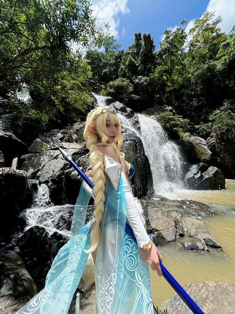 Umeko J – Lincia (Elf Mura) Umeko J – Lincia (Elf Mura)