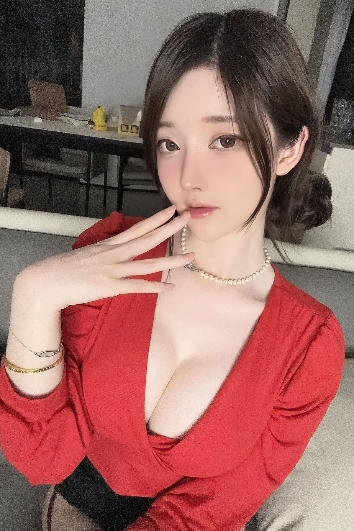 Coser@ a small yangze yixiaoyangze - Red Mom (75P - 2V) Coser@ a small yangze yixiaoyangze - Red Mom (75P - 2V)