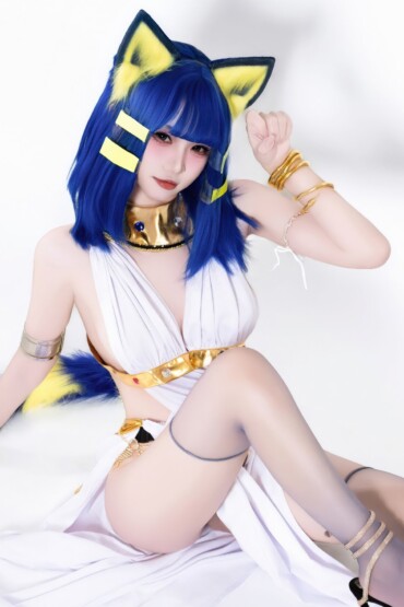 Coser@ Qiqi, be good - Egyptian Cat (66P) 2 Coser@ Qiqi, be good - Egyptian Cat (66P)