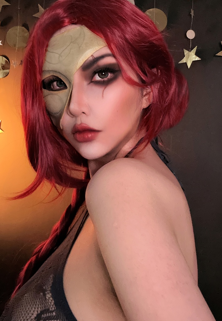 Hana Bunny – Katarina Noxus Hana Bunny – Katarina Noxus