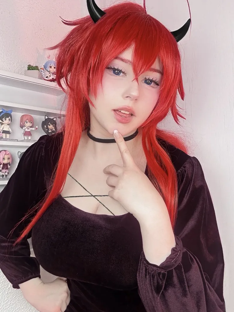 Upminaa - Rias Upminaa - Rias