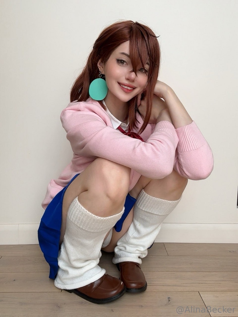 Alina Becker – Momo Ayase 1 Alina Becker – Momo Ayase 1