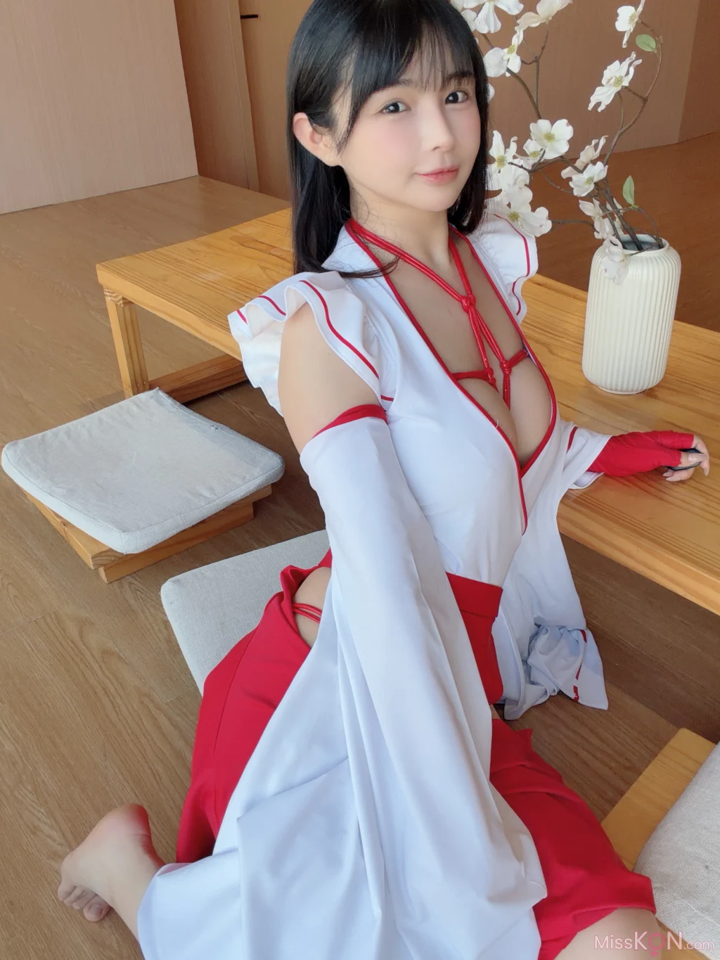 Coser@桜井宁宁: 红绳女巫 (119 photos + 2 videos) Coser@桜井宁宁: 红绳女巫 (119 photos + 2 videos)