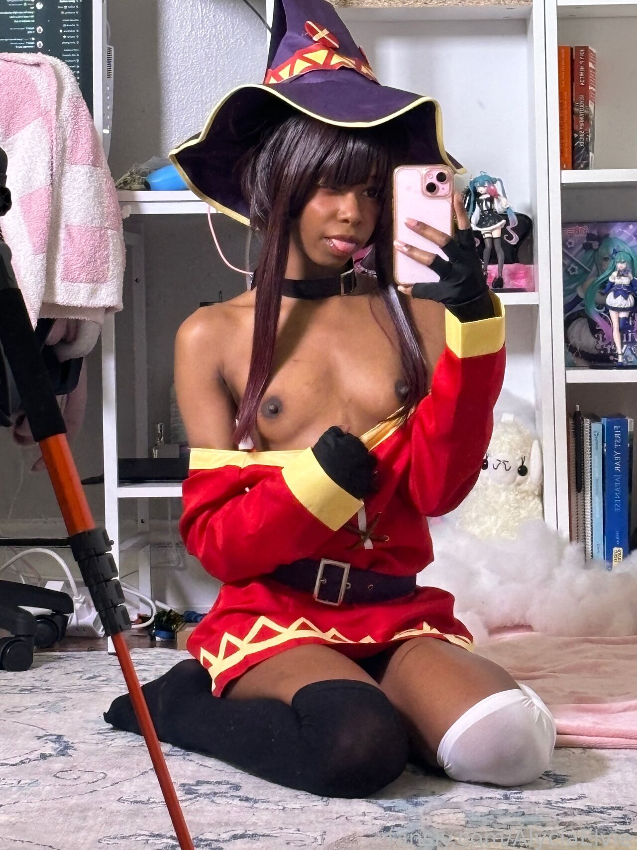Alycia Elvie - Megumin Alycia Elvie - Megumin
