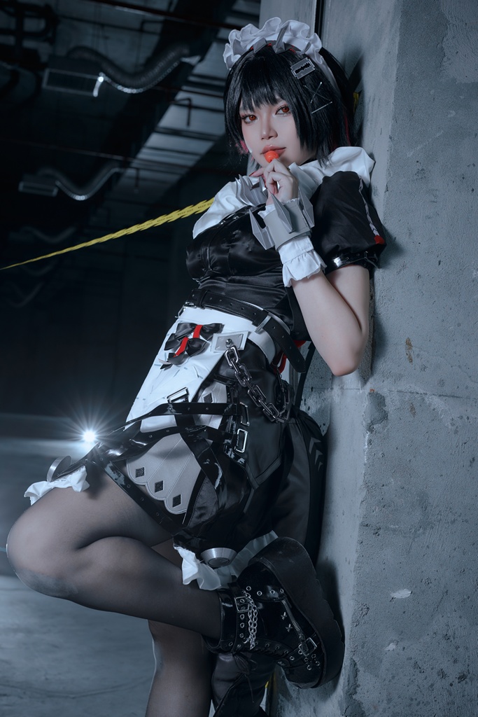 ZinieQ – Ellen Joe 2 ZinieQ – Ellen Joe 2