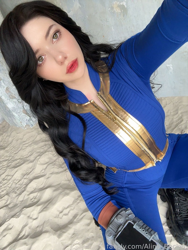 Alina Becker – Vault Dweller Alina Becker – Vault Dweller