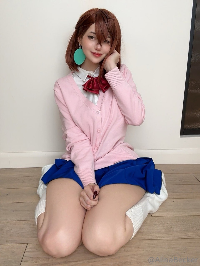 Alina Becker – Momo Ayase 1 Alina Becker – Momo Ayase 1
