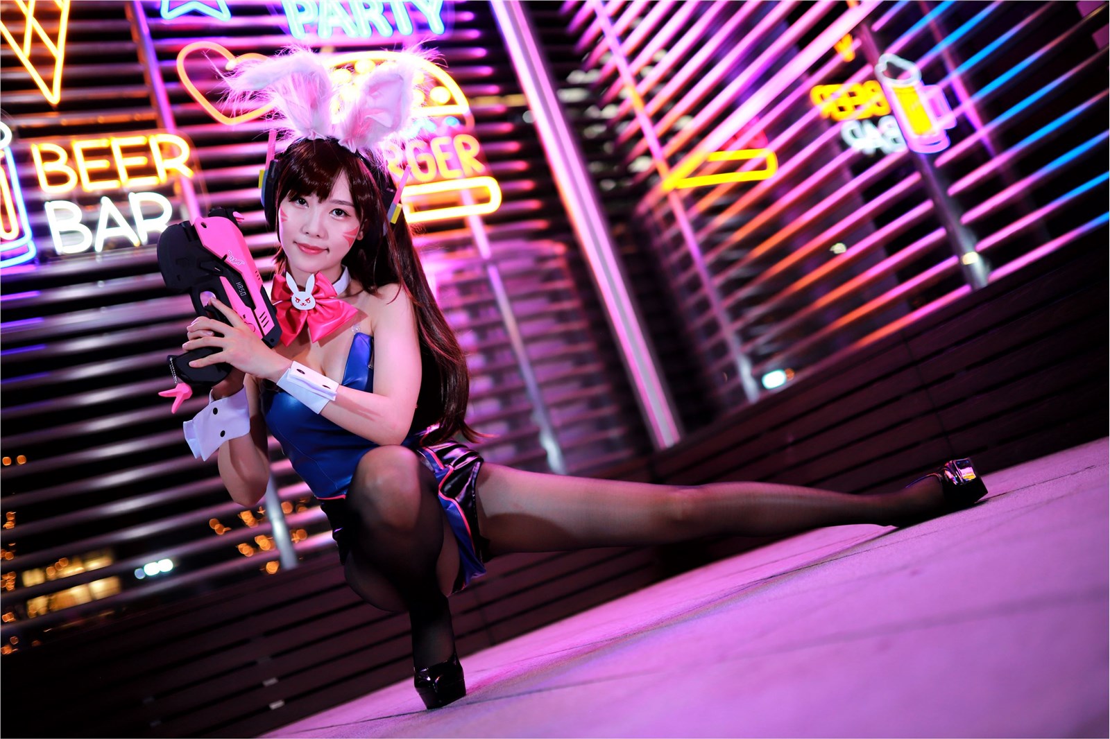 No.042 DVA 1 No.042 DVA 1