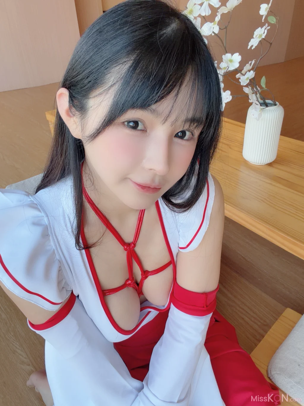 Coser@桜井宁宁: 红绳女巫 (119 photos + 2 videos) Coser@桜井宁宁: 红绳女巫 (119 photos + 2 videos)
