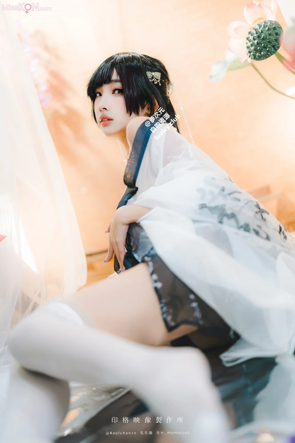 Kosar@慕慕Momo: 古韻風華 (8k ver.) (66 Photos + 1 Video) Kosar@慕慕Momo: 古韻風華 (8k ver.) (66 Photos + 1 Video)