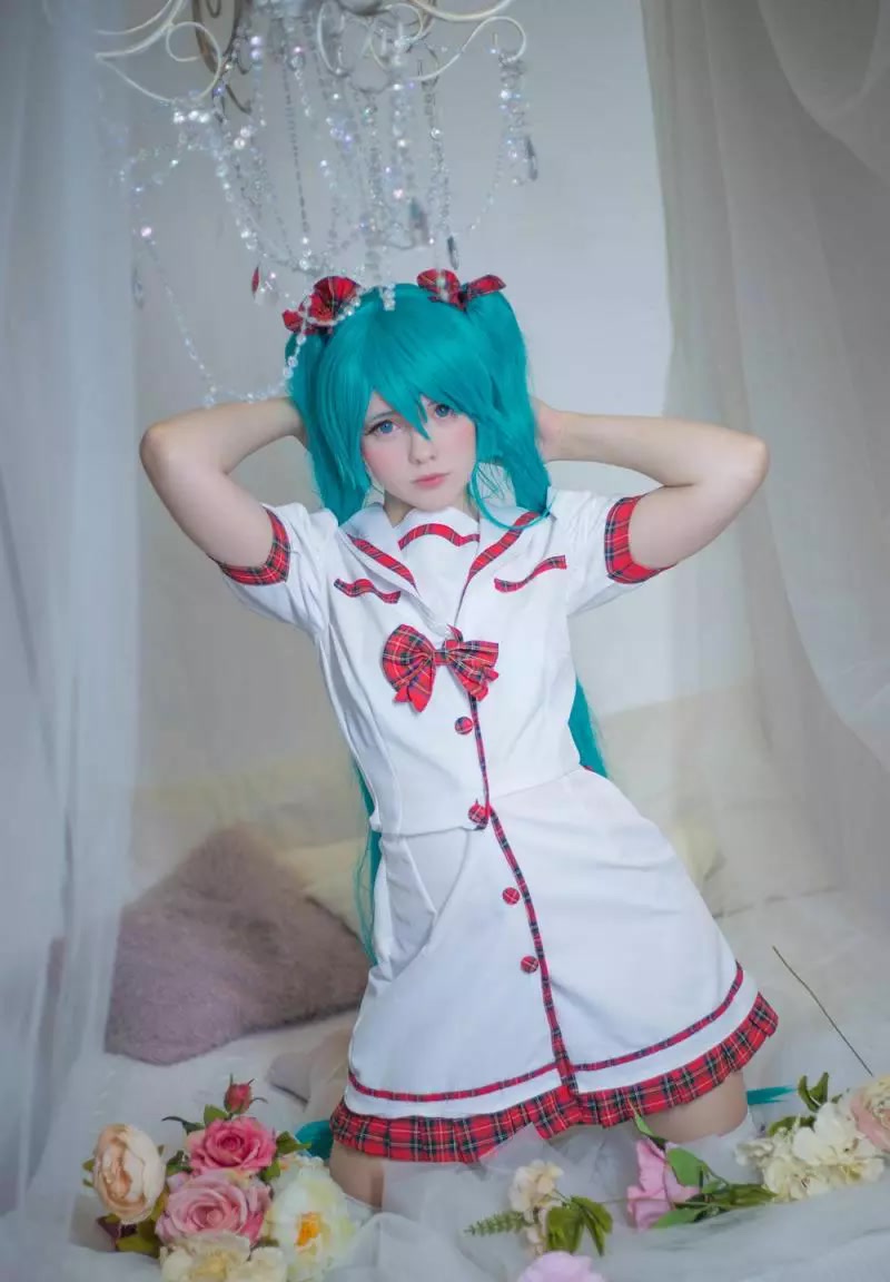 Saya Scarlet 2 Saya Scarlet 2