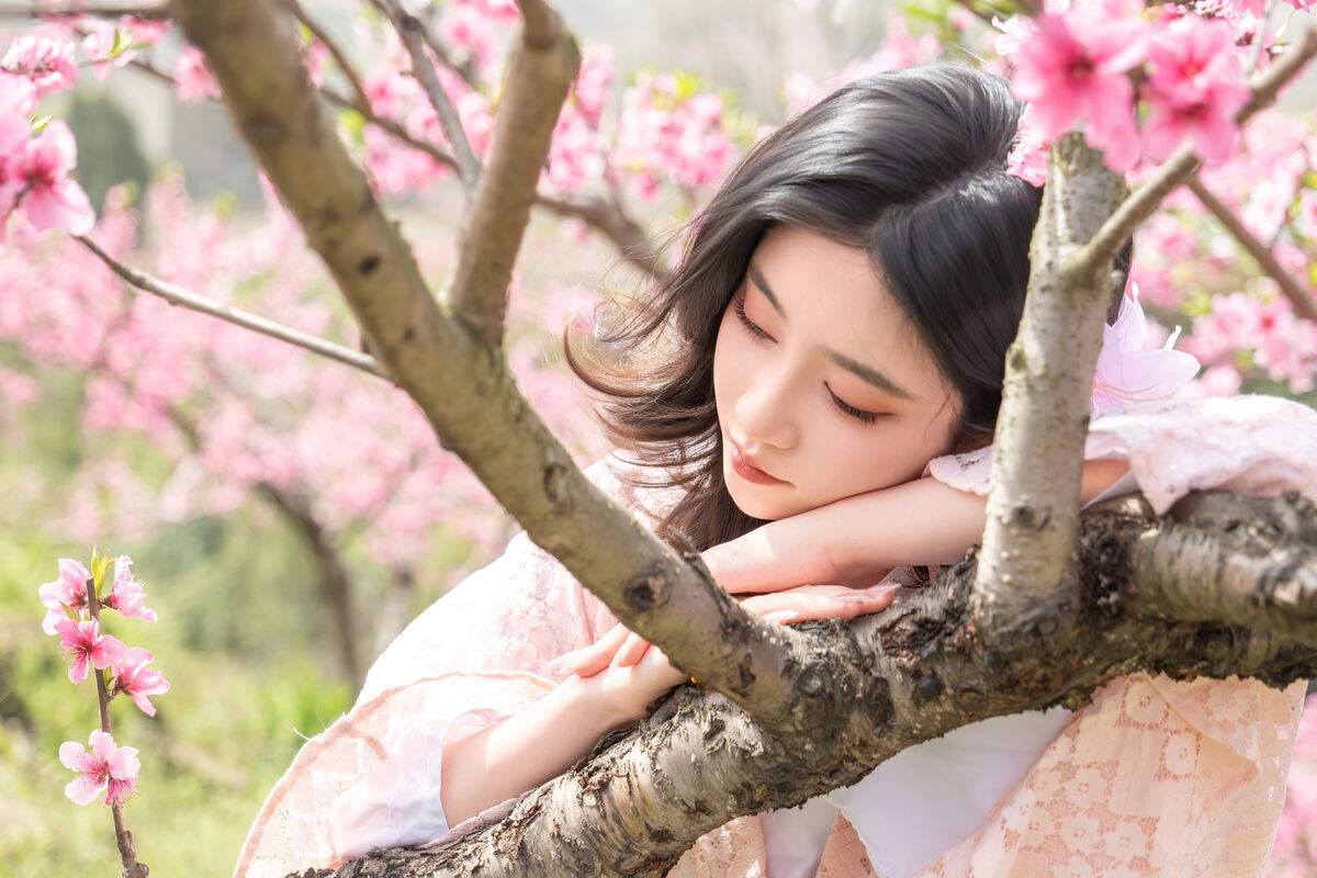 Coser@ Nian Nian Nnian - Manhua (87P) Coser@ Nian Nian Nnian - Manhua (87P)