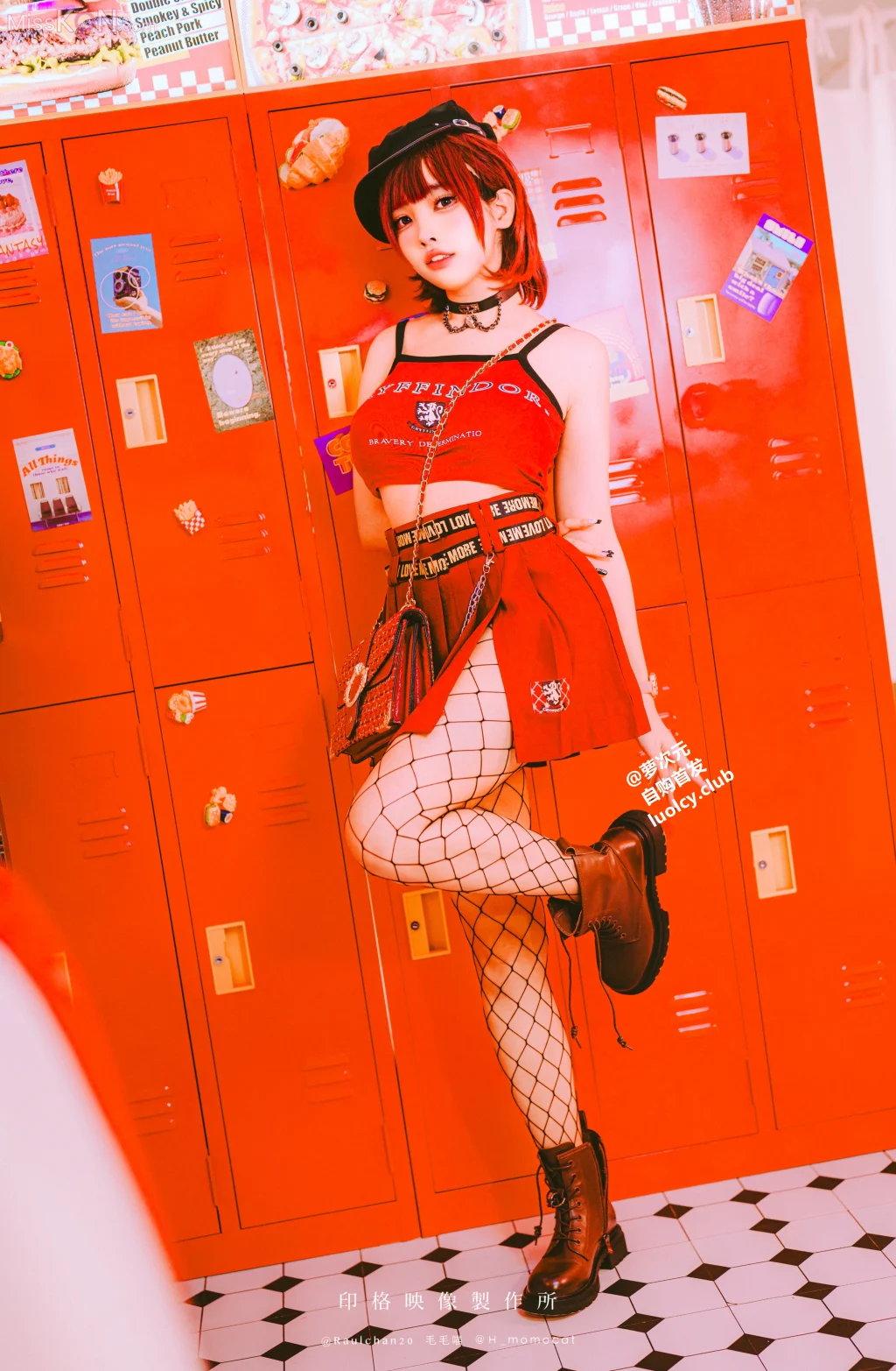 Coser@慕慕Momo: 8K Rebellion 反叛 (45 photos + 2 videos) Coser@慕慕Momo: 8K Rebellion 反叛 (45 photos + 2 videos)
