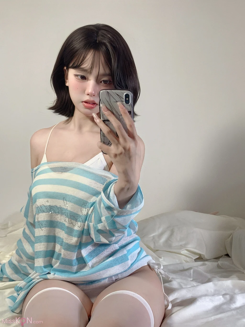 Coser@ Your True U: Stay-at-Home Girlfriend (99 photos + 1 video) Coser@ Your True U: Stay-at-Home Girlfriend (99 photos + 1 video)