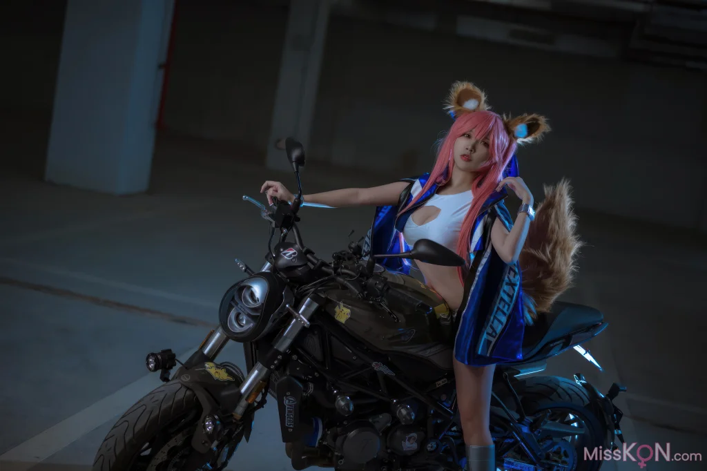 Coser@ Nisa: FGO Tamamo Former Racing Suit (30 photos) Coser@ Nisa: FGO Tamamo Former Racing Suit (30 photos)