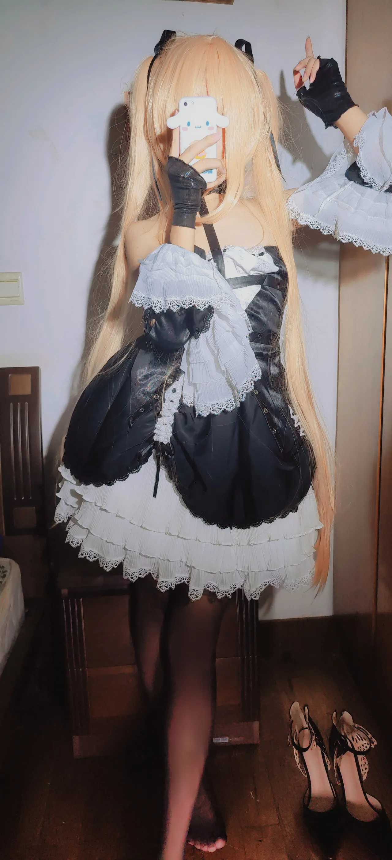 Mdrchyan - Marie Rose Mdrchyan - Marie Rose