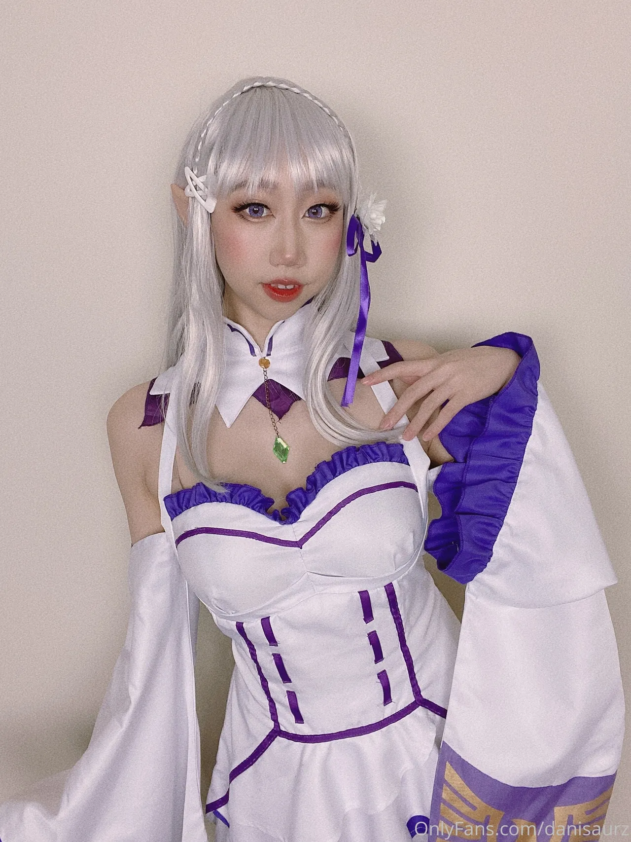 Danisaurz - Emilia Danisaurz - Emilia
