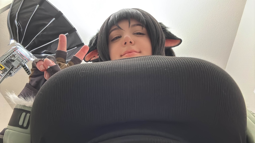 Bunny Ayumi – Jane Doe (Zenless Zone Zero) Bunny Ayumi – Jane Doe (Zenless Zone Zero)