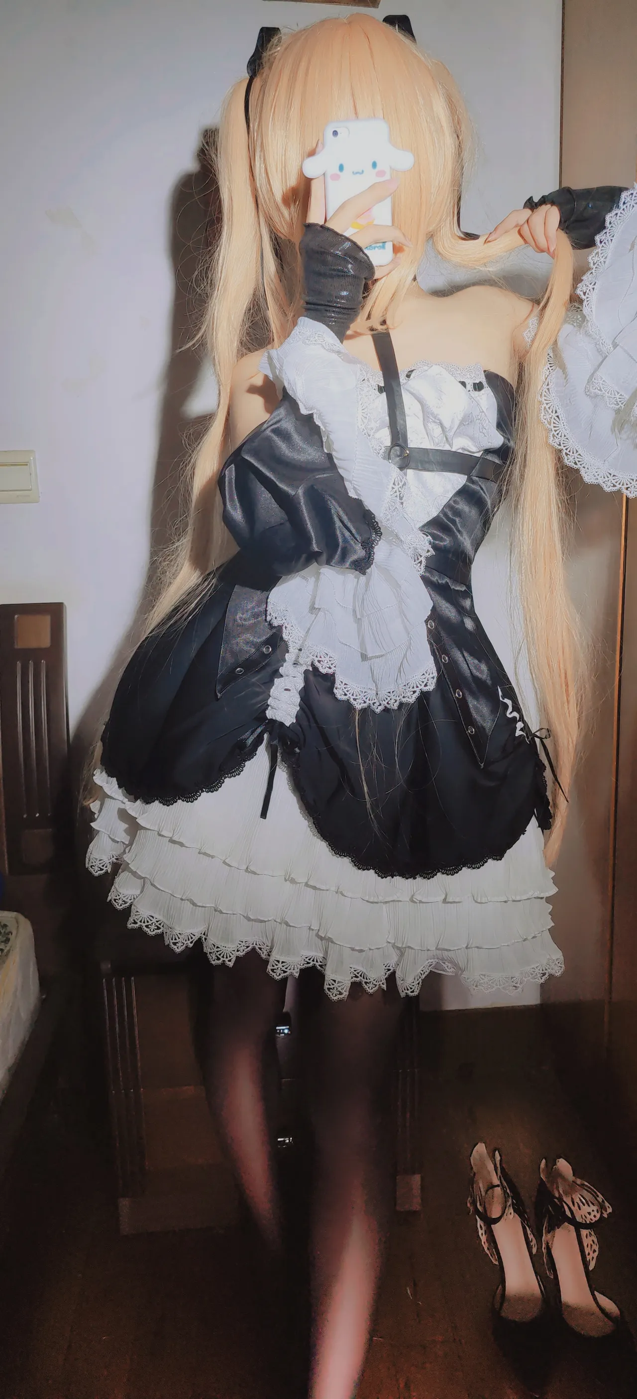 Mdrchyan - Marie Rose Mdrchyan - Marie Rose