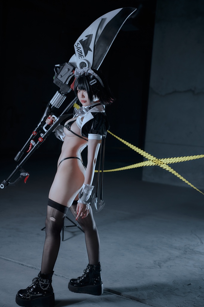 ZinieQ – Ellen Joe 2 ZinieQ – Ellen Joe 2