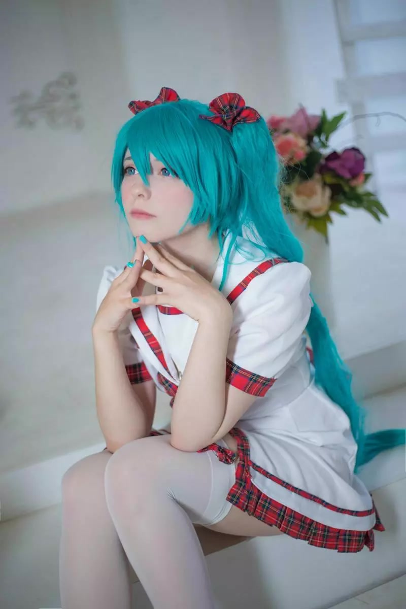Saya Scarlet 2 Saya Scarlet 2