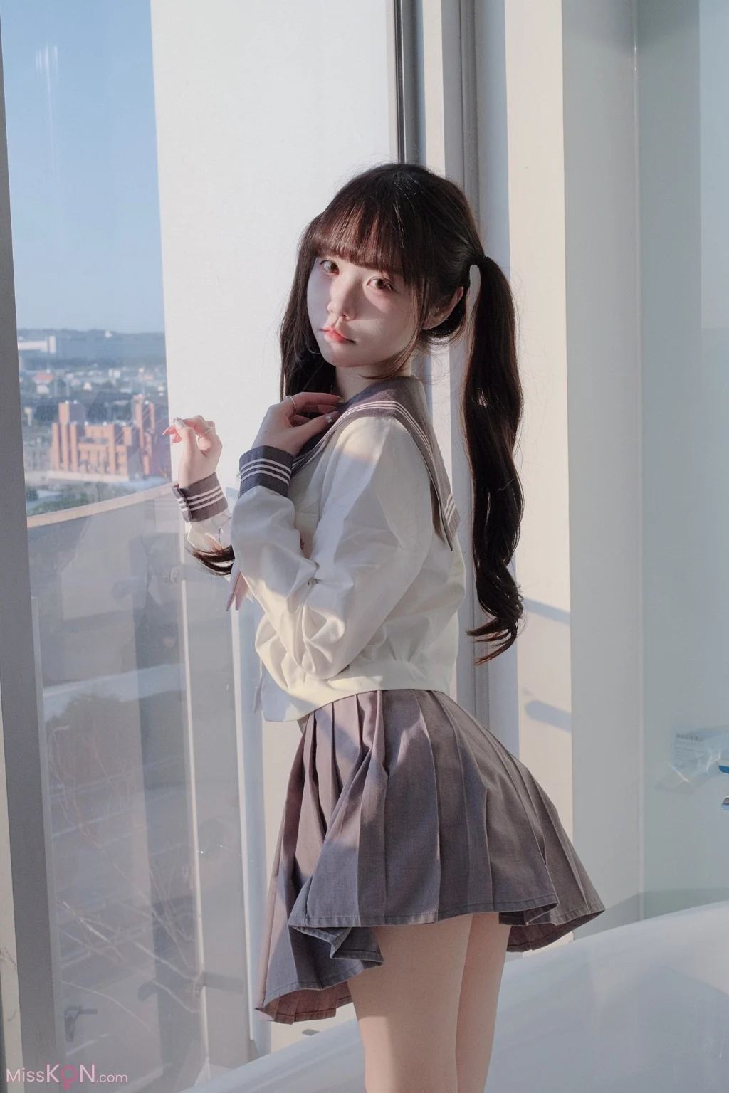 Coser@ Coco Little White Rabbit: Private Time After School (48 photos) Coser@ Coco Little White Rabbit: Private Time After School (48 photos)