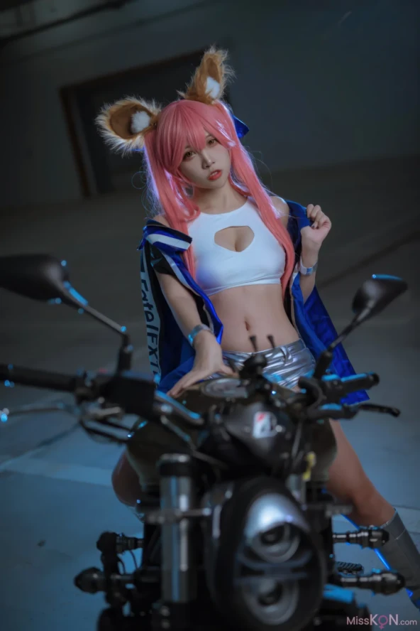 Coser@ Nisa: FGO Tamamo Former Racing Suit (30 photos) 4 Coser@ Nisa: FGO Tamamo Former Racing Suit (30 photos)
