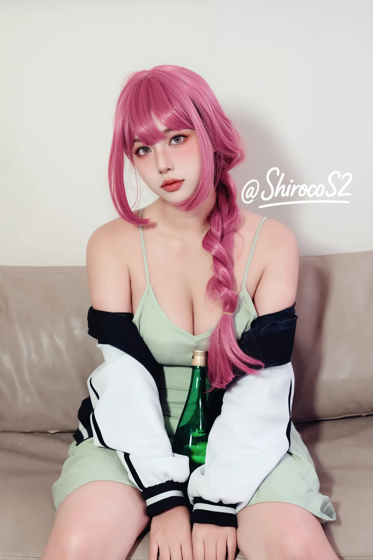 Shiro - Kikuri Shiro - Kikuri